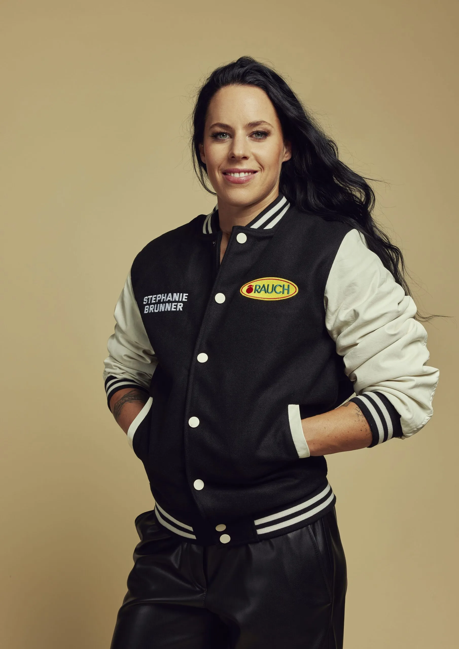 Rauch Fruchtsäfte: Teambekleidung von Z21 Corporate Fashion, Bild 2