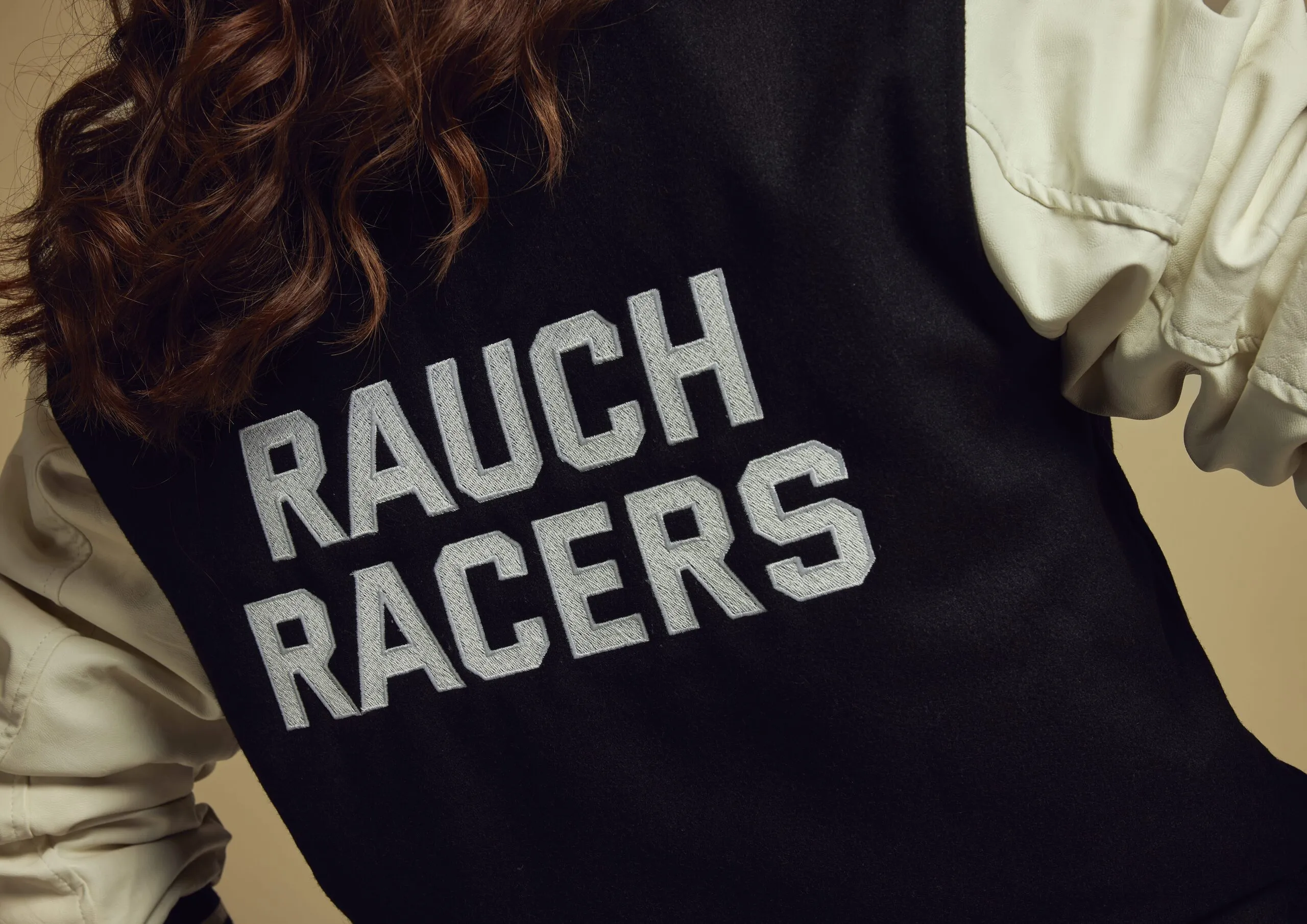 Rauch Fruchtsäfte: Teambekleidung von Z21 Corporate Fashion, Bild 4